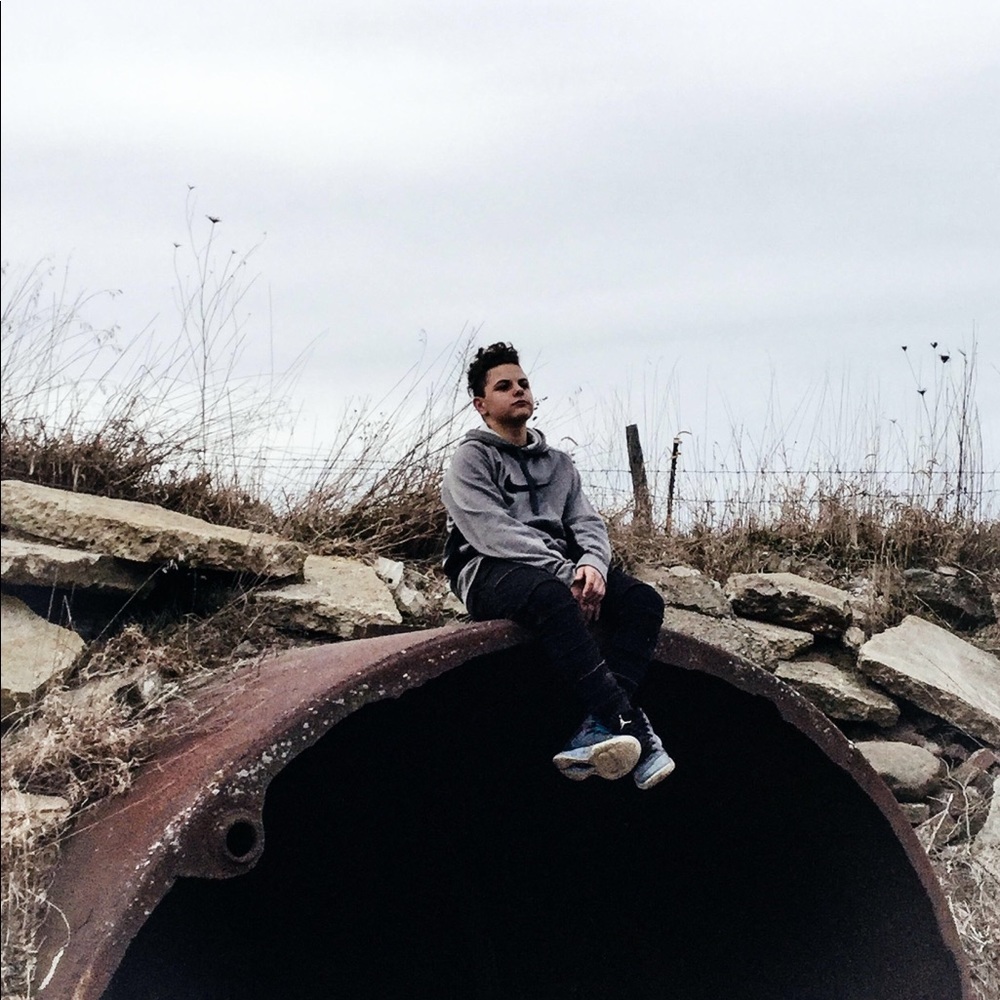 Meet your Posher, Samuel